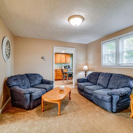 Less Than 2 Mi To Suny Cortland Unit With Private Parking Exterior foto